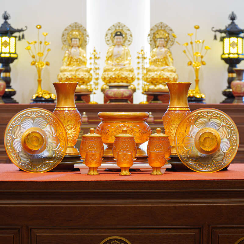 Trọn bộ đồ thờ cúng tại Chánh Tâm