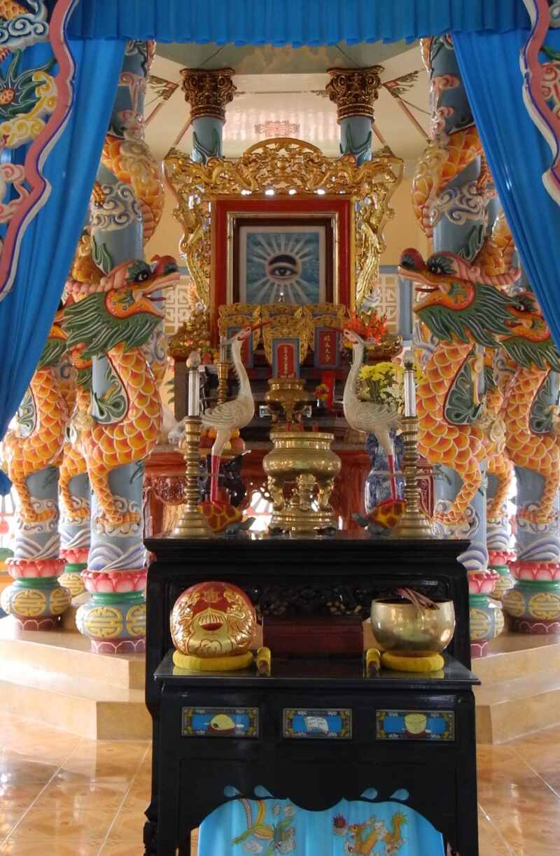 Cách lập bàn thờ Cao Đài