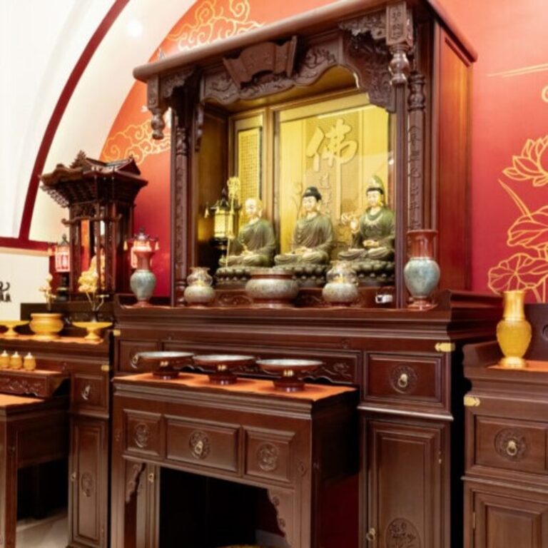 Ban Tho Go Hoa Sen Co Kham (1)