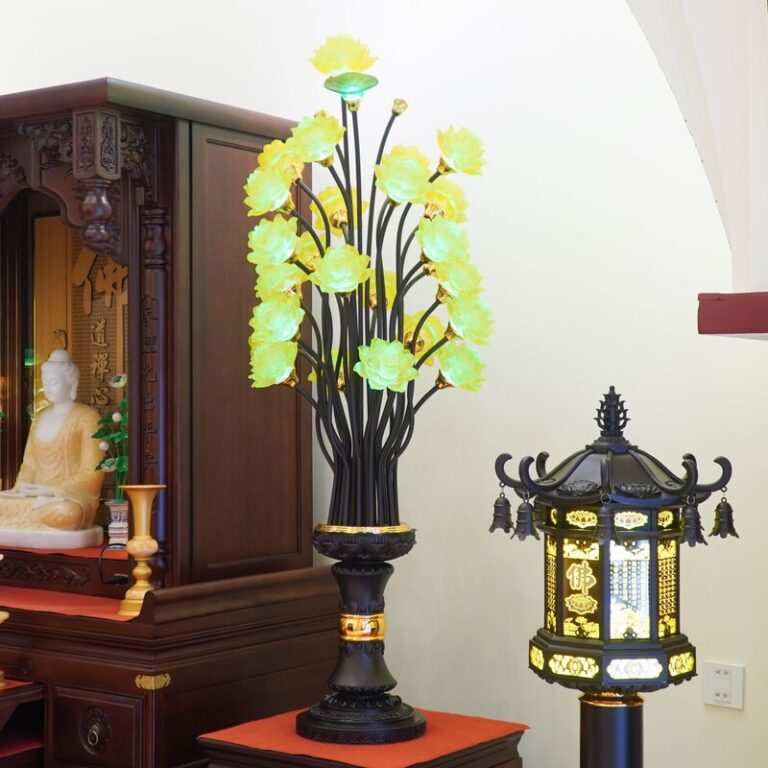 Den Dien Luu Ly 28 Bong (2)