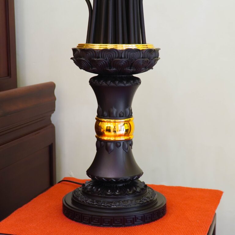 Den Dien Phat Quang (8)