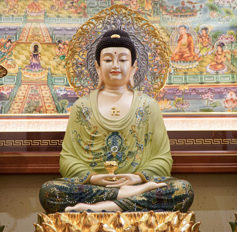 Cac Kich Thuoc Tuong Phat Adida 04