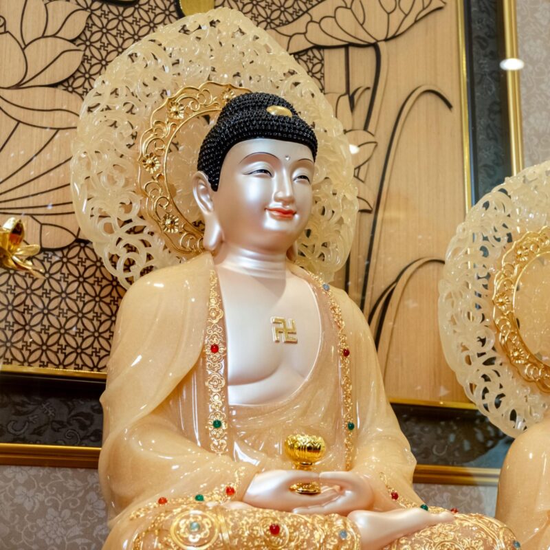 Y Nghia Tuong Phat Adida 03