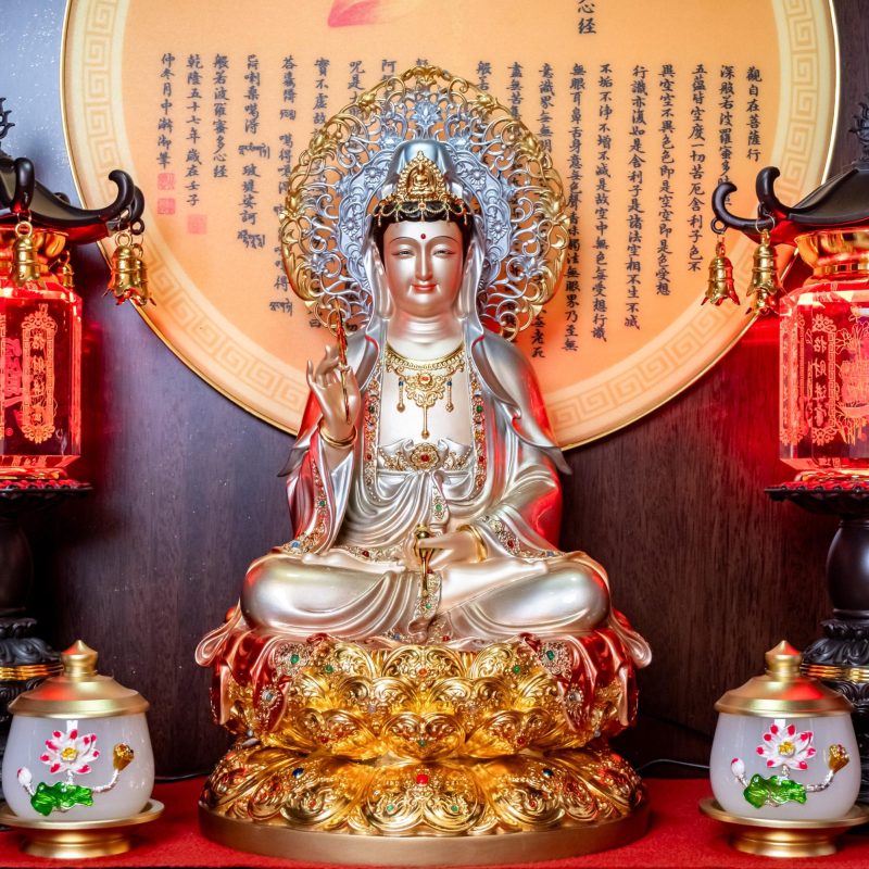 Tuong Phat Phu Hop Khong Gian Tho 3