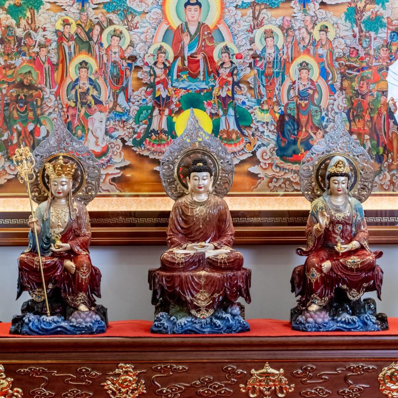 Tuong Phat Phu Hop Khong Gian Tho 8