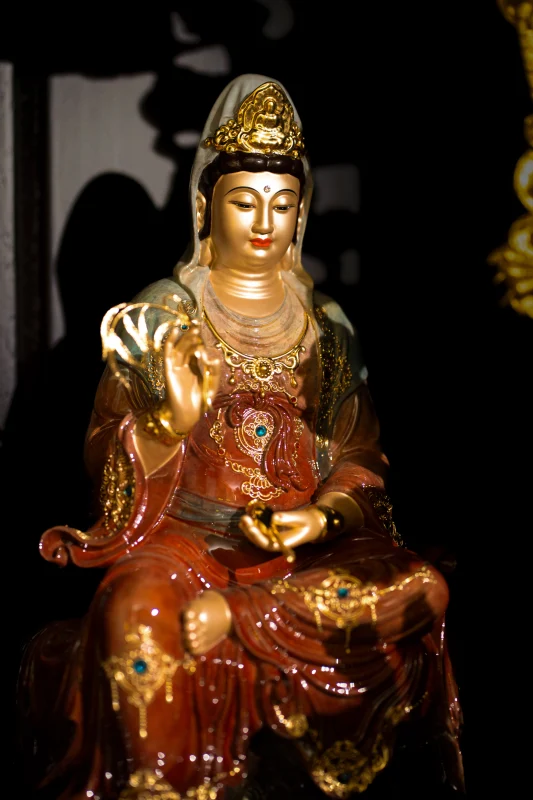 Tượng Phật thường thờ trong tháng Vu Lan