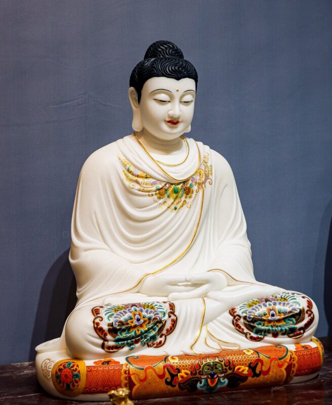 Bộ sưu tập tượng Hán Bạch Ngọc tại Chánh Tâm