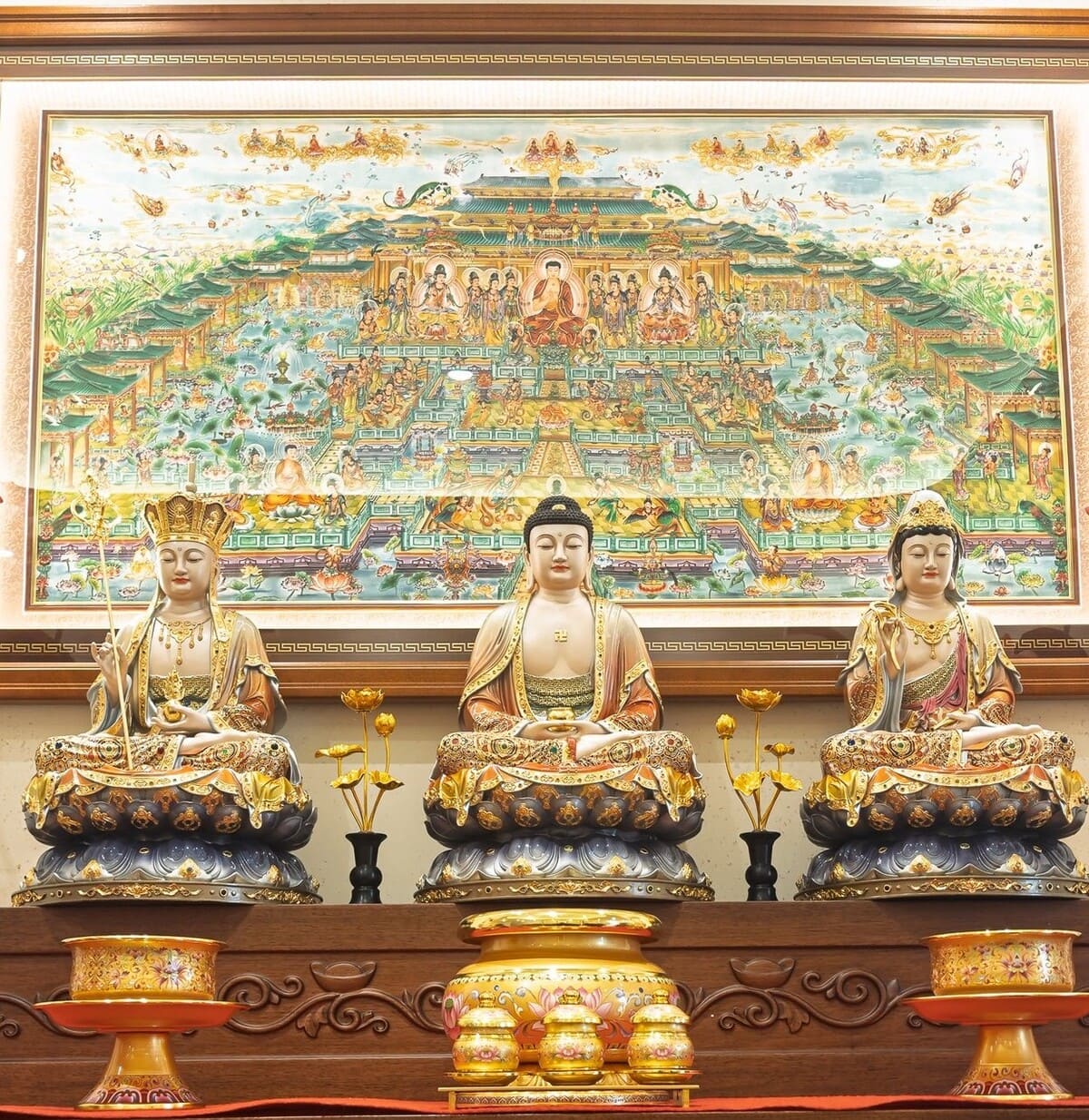 Nguyên tắc bài trí và thờ cúng tượng Phật A Di Đà đúng pháp