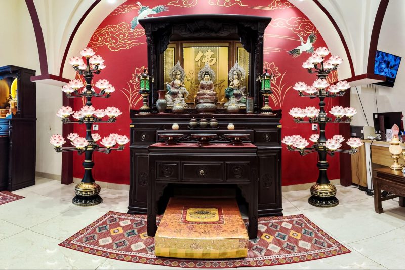 Cach Bo Tri Ban Tho Gia Tien 2