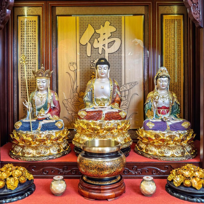 Tuong Phat Phu Hop Khong Gian Tho 7